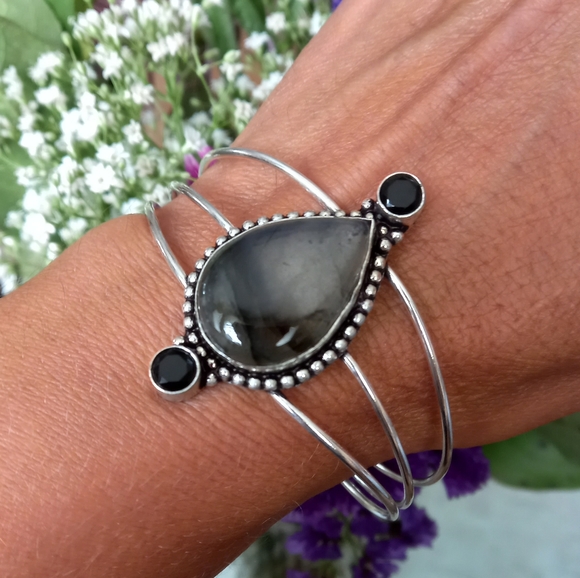 Dreamgems Jewelry - Labradorite & Onyx Sterling Silver Cuff Bracelet